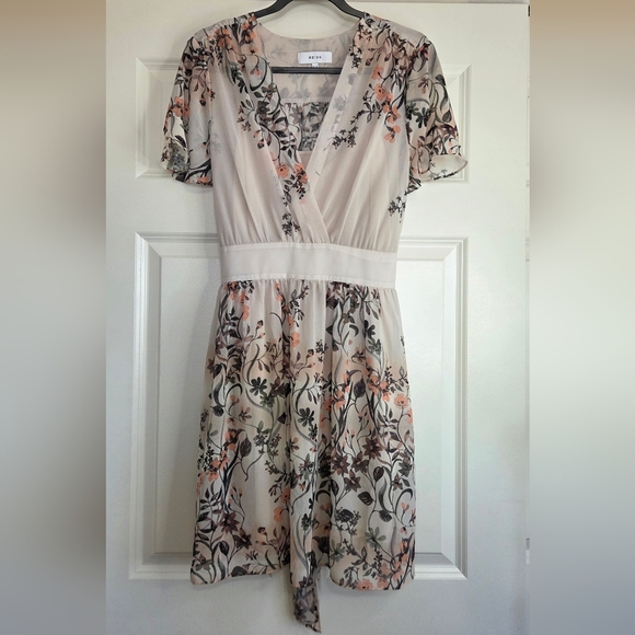 Reiss Cream 'Sadie' Floral Print Semi-Sheer Mini Dress - Size 10 - Picture 2 of 10